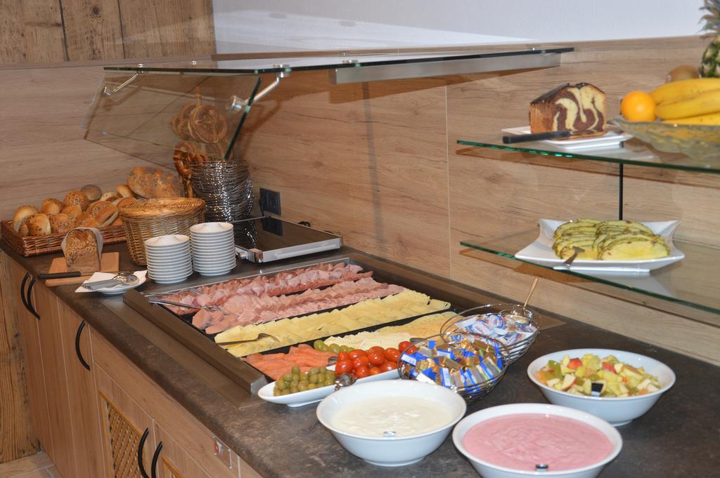 Bauer Gaestezimmer 3* Kipfenberg