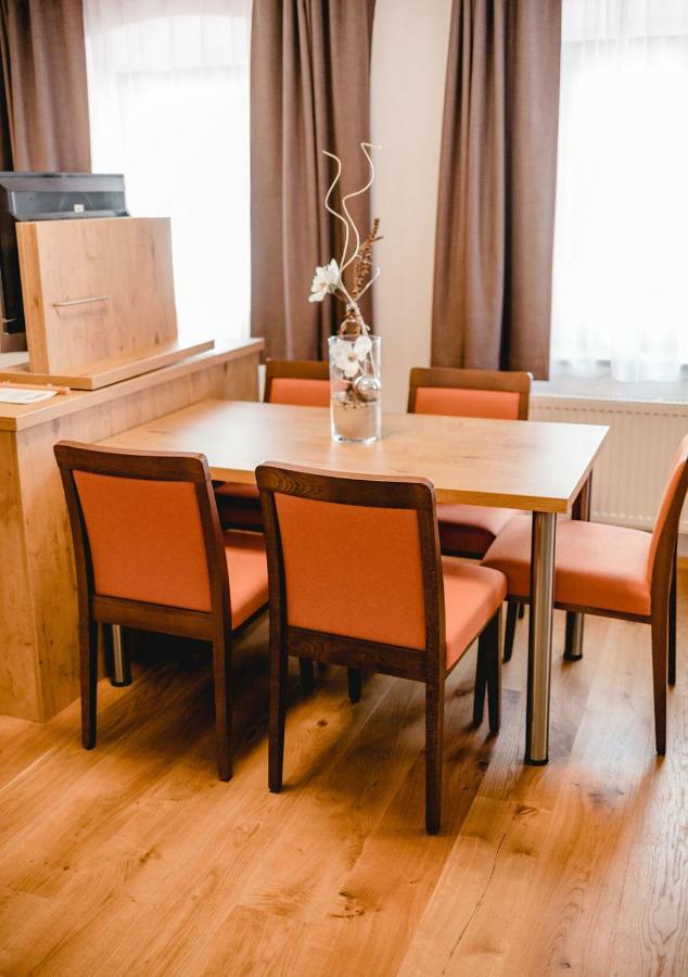 Bauer Gaestezimmer Gasthuis